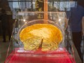 郑州商都遗址出土“金覆面”首次公开展出：黄金打造的大扇贝!