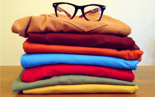 顾客用胶带粘吊牌退回穿脏表演服 网友直呼离谱 ！