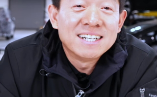海外造车8年！贾跃亭回应还债回国时间 太想念北京 想与家人团聚！