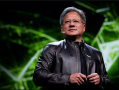 黄仁勋反驳频繁使用AI认知能力下降：自己每天都用 反而得到提升！
