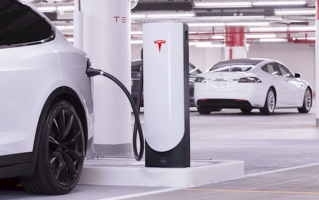 特斯拉V4超级充电桩明年登陆中国：Semi卡车充电功率能飙到1200kW!