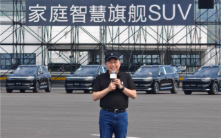 上市3天破4.4万台大定 锁定年度爆款！问界M8今日开启交付！