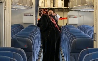 健全印度人坐轮椅引热议 被指浪费公共资源：杭州机场回应了 ！