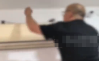 高考结束家长拆了孩子卧室监控引发争议 当事人：监控平时不会看！