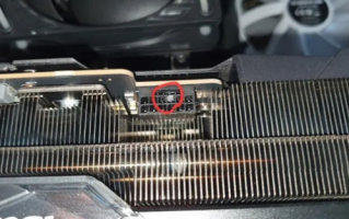 12999元买到真烫手：RTX 4090用户吐槽降低功耗仍存接口烧熔风险！