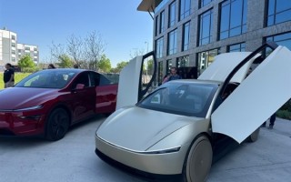 能否按时上市：特斯拉重新申请新“Tesla Robotaxi”商标！