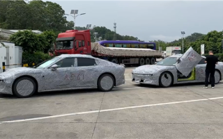 这不得卖40万！小鹏全新P7实车遭曝：剪刀门被保留！