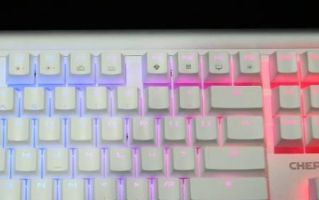 樱桃键盘个别键亮红灯