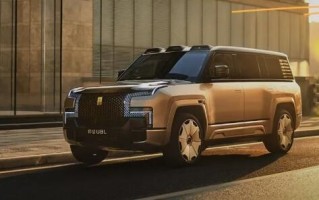 仰望U8L首次OTA：一键横着走3米 !