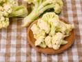 菜花焯水应掌握的时间（烫菜花的最佳时间掌握）