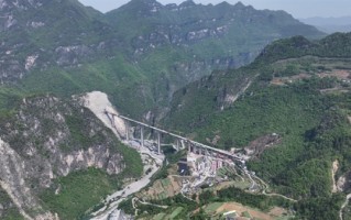 宜兴高铁高岚河特大桥合龙：武汉到重庆仅需4小时!
