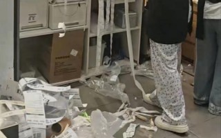 大爆单！外卖大战补贴升级 骑手1天赚了1700元！
