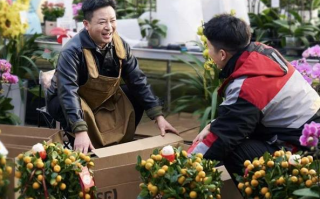 顺丰投入2亿元为快递员涨薪 平均每人多赚500元 !