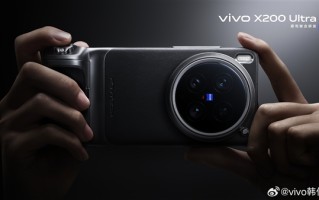 vivo X200 Ultra影像套装官宣：Type-C直连！内置2300mAh电池！