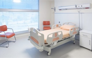 整容成猫女的瑞士社交名媛去世：死因初步报告为心脏衰竭！