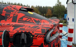 小米YU7 GT征战纽北：基于SU7 Ultra三电机平台打造 超1500马力！