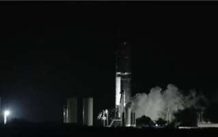 炸出蘑菇云！SpaceX星舰36在测试中突然爆炸！