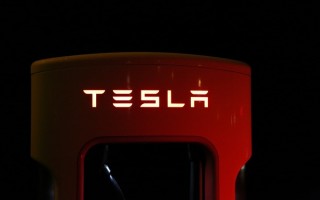 特斯拉2024年全球销量未达预期 但历史性首次超越奥迪!
