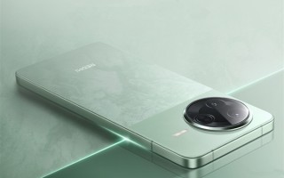 REDMI K80系列销量突破360万台 高通送来蛋糕：王腾和全体员工庆祝!