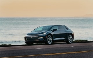 知名博主陈震同学试驾法拉第FF91：直言基本没啥优点!