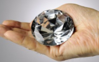 如何选购钻石 如何选购钻石切边眼镜