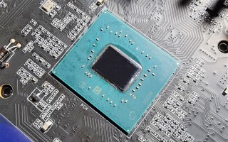 违者最高20年监禁！美国全球封锁华为昇腾芯片：中国企业用自己国产芯片管不着！