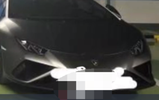 男子花百万元买车位却安不了充电桩！物业称没办法 只能多花钱！