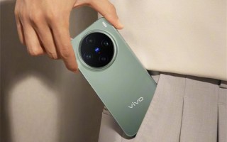 天玑9400+直屏之王！vivo X200S曝光！