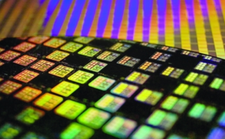 直面三星、SK海力士！消息称华为正开发国产HBM存储器：拒绝卡脖子！