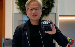 英伟达生成式AI超级电脑发布：AI性能提高1.7倍 仅249美元!