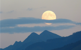 十五的月亮十六圆 中秋“硬核”赏月指南来了！