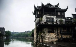江西南昌旅游必去景点推荐 (江西南昌市值得游览的十大景点介绍)