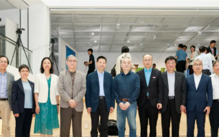 复旦大学：一名校友匿名捐款1亿元！