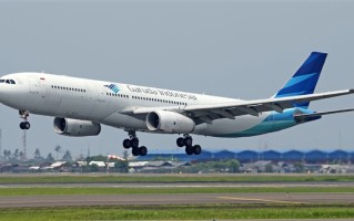 空客A330客机遇乱流急坠2500米：机上乘客被瞬间弹起！