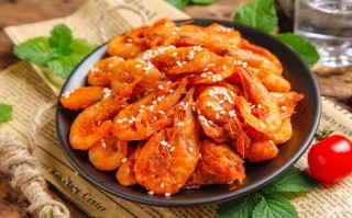 虾炸几分钟才熟透能吃（虾的炸制时间和熟度掌握）