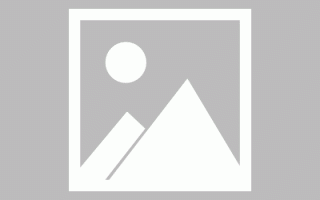 贵州一农村厕所惊现1米长眼镜蛇 被抓捕时“嘶嘶”威胁！