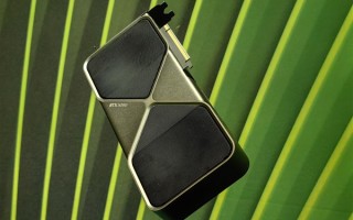 NVIDIA旗舰RTX 5090开始降价！但离原价还是远！