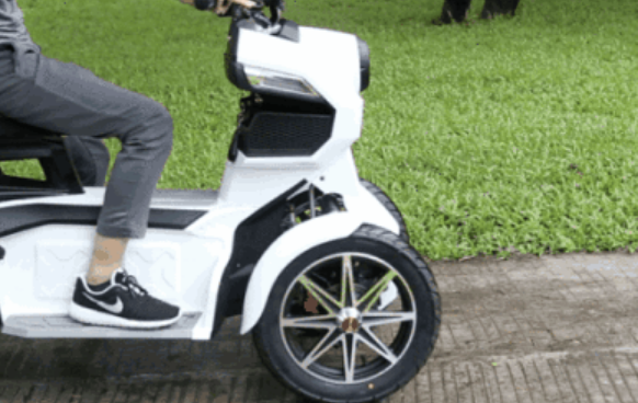 两轮电动车一小时能跑多少公里（60v电动车一小时能骑多远）-第2张图片